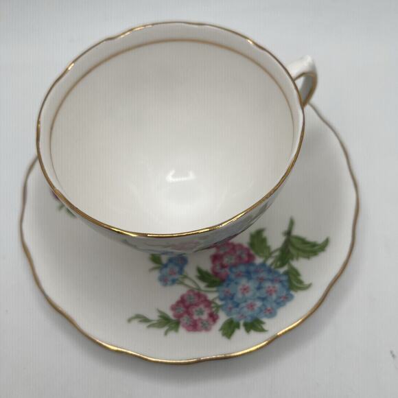 Vintage Royal Vale Pink/Blue Floral (Bone China) Tea Cup/Saucer England - Picture 2 of 7